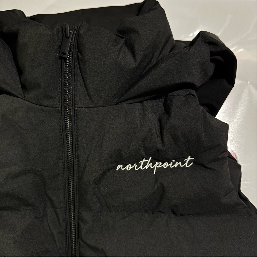Puffer Vest - Picture 2 of 8